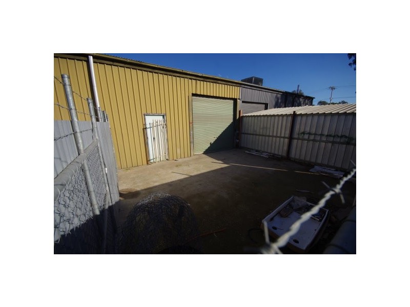 3 or 4/117-123 South Terrace, Wingfield SA 5013