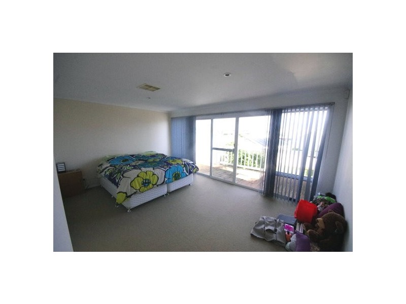9 One & All Drive, North Haven SA 5018