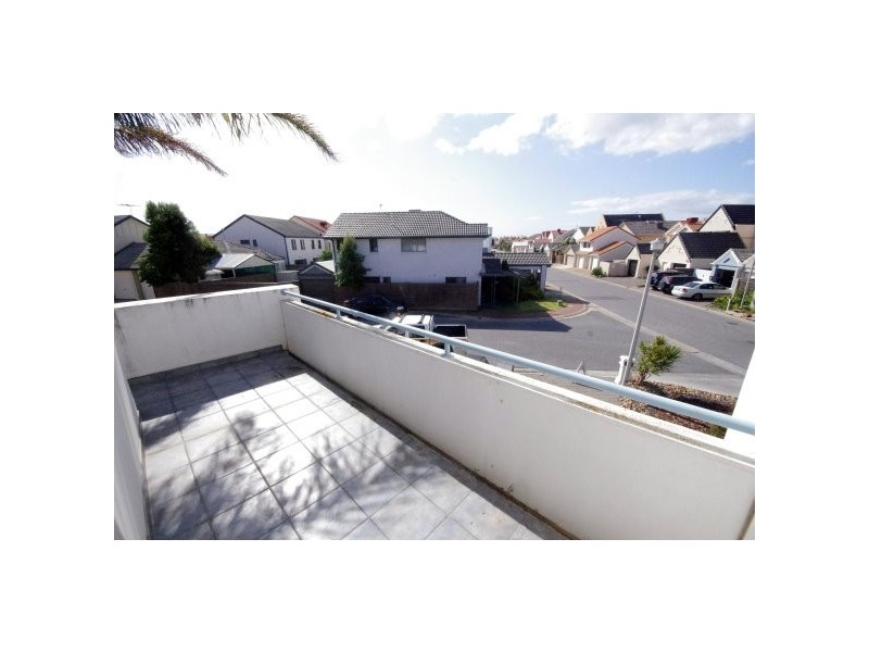 9 One & All Drive, North Haven SA 5018