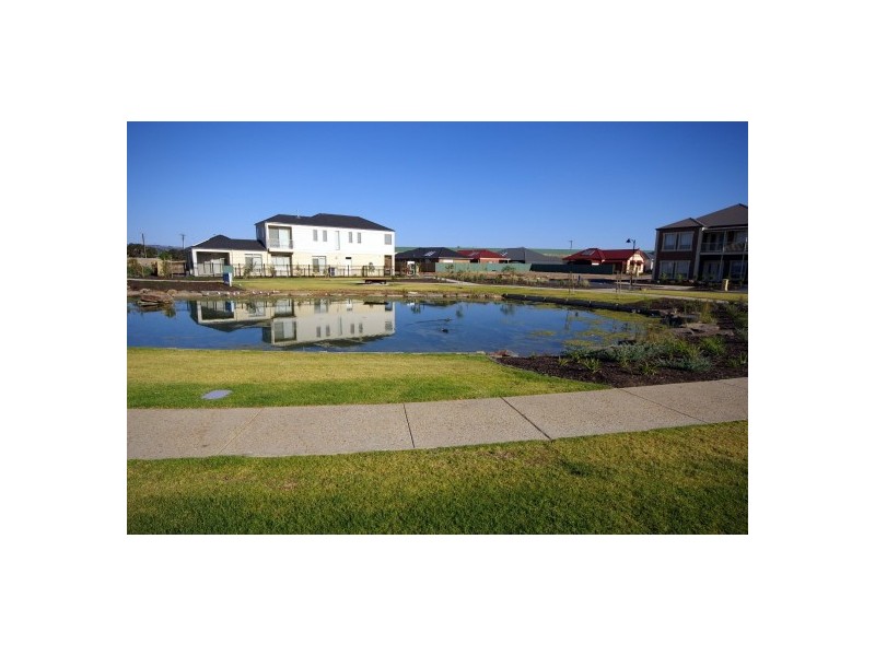 6 Pike Avenue, Mawson Lakes SA 5095