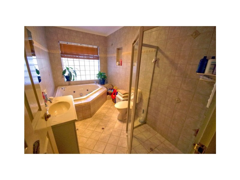 26 Mary Street, Ethelton SA 5015