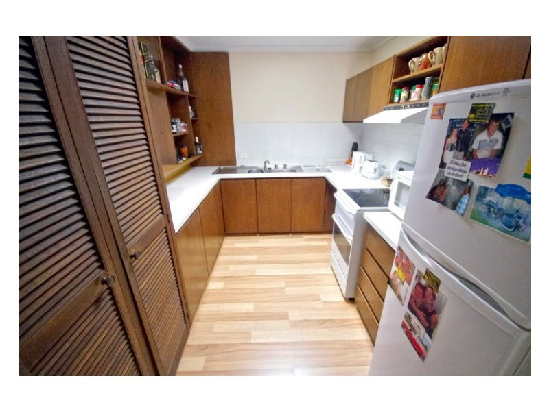 24/70 Military Road, Tennyson SA 5022