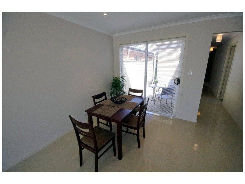 73A Moldavia Walk, Osborne SA 5017
