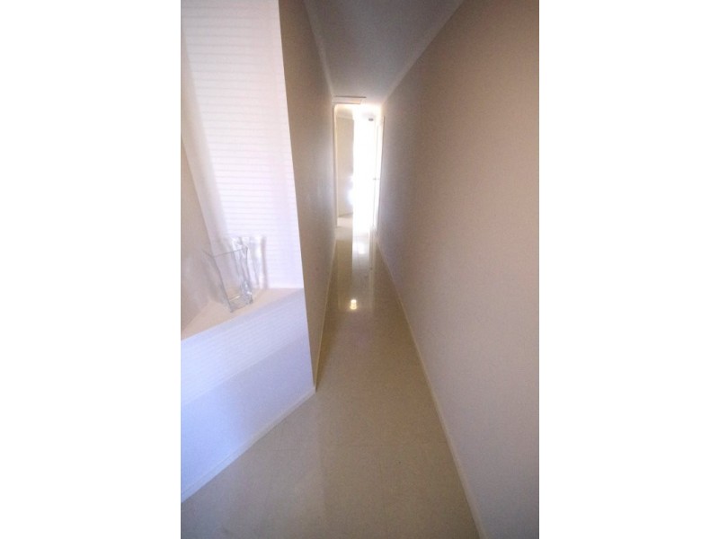 73A Moldavia Walk, Osborne SA 5017