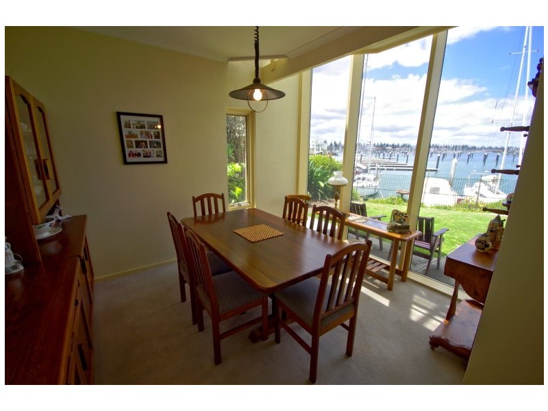 3/4 Constellation Court, North Haven SA 5018