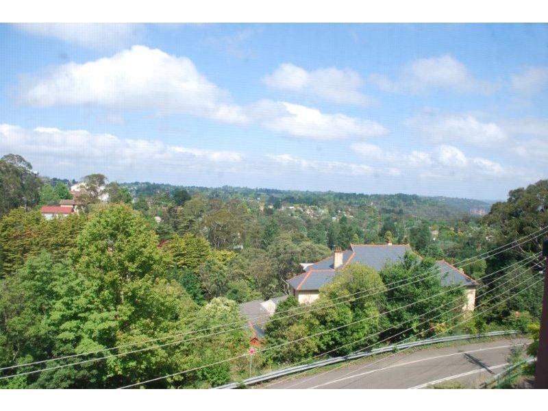 9 Lurline Street, Katoomba NSW 2780