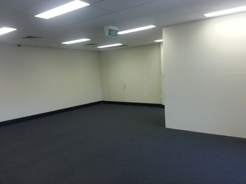 11/9-11 CHAPLIN DRIVE, Lane Cove NSW 2066