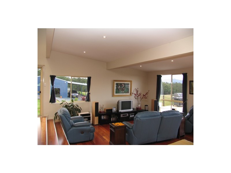 Upper Lansdowne NSW 2430