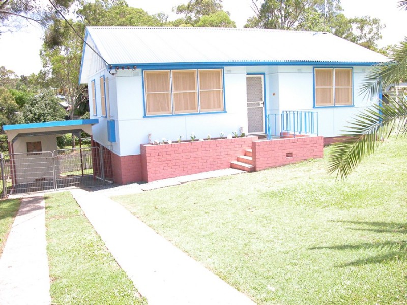 6 Allen Street, Wingham NSW 2429