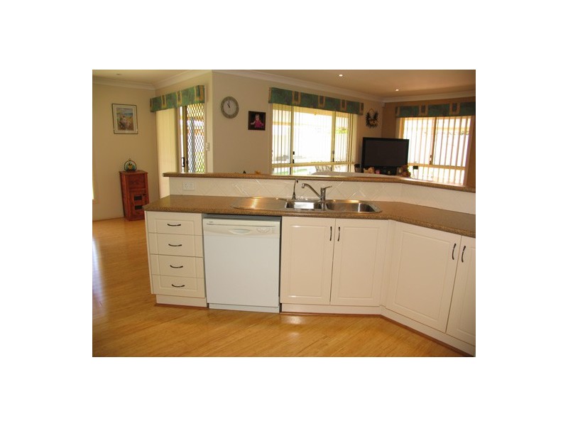 21 Balmaringa Place, Taree NSW 2430