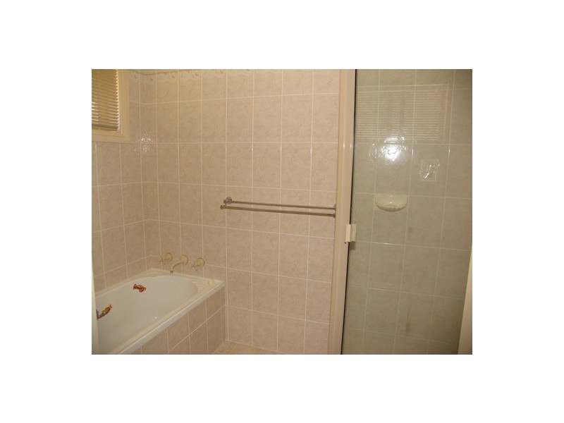 21 Balmaringa Place, Taree NSW 2430