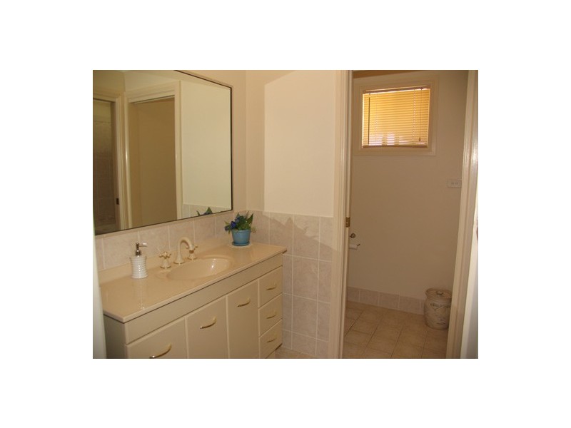 21 Balmaringa Place, Taree NSW 2430