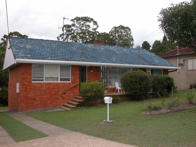 64 Bayview Crescent, Taree NSW 2430