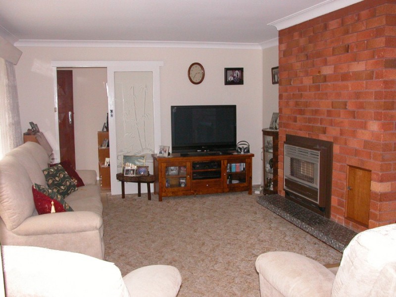 64 Bayview Crescent, Taree NSW 2430