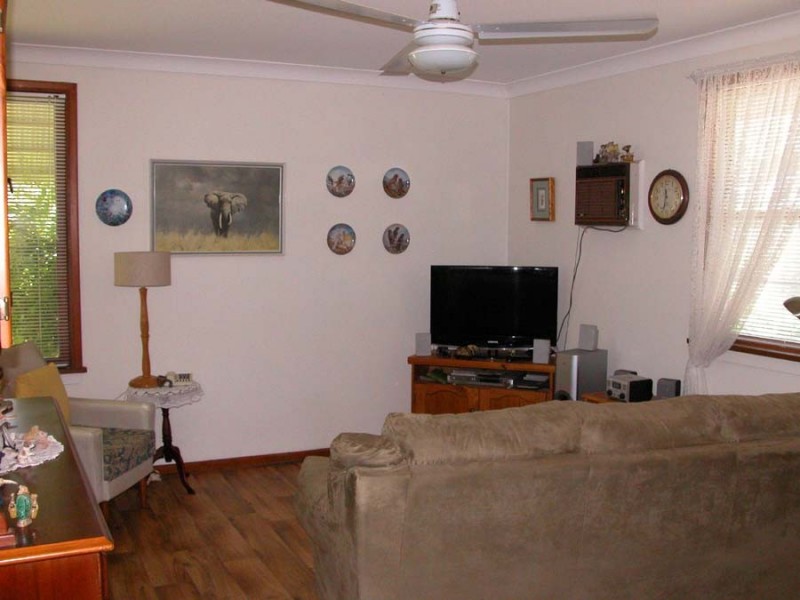 24 Ronald Road, Taree NSW 2430