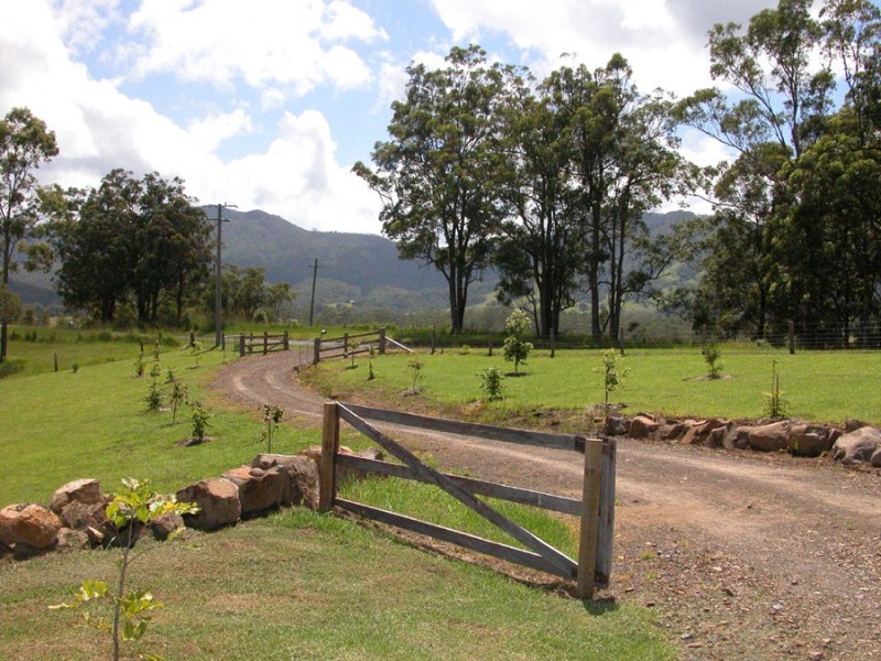 Upper Lansdowne NSW 2430