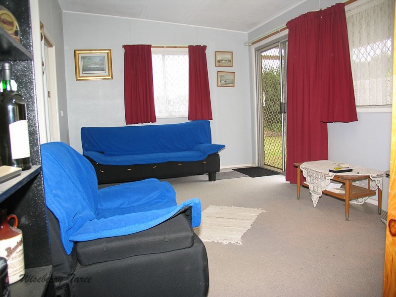 Moorland NSW 2443