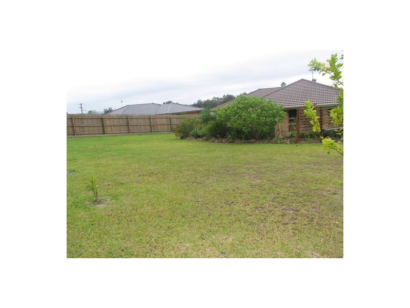 5 Rosedale Place, Tinonee NSW 2430