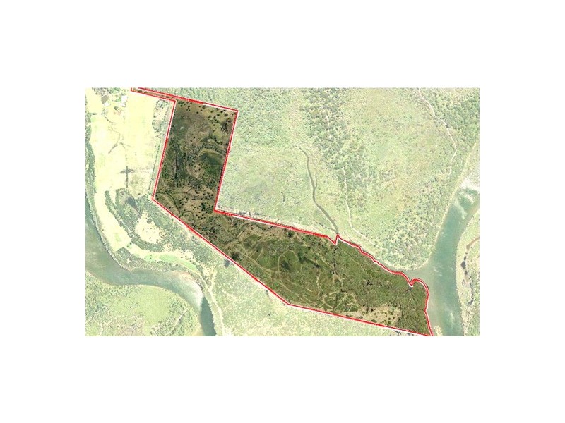 555 Follies Road, Old Bar NSW 2430