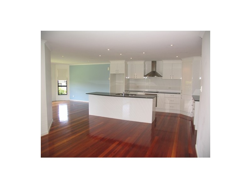 30 Mistrall Place, Old Bar NSW 2430