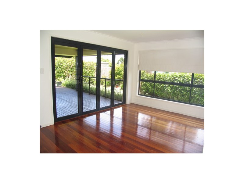 30 Mistrall Place, Old Bar NSW 2430