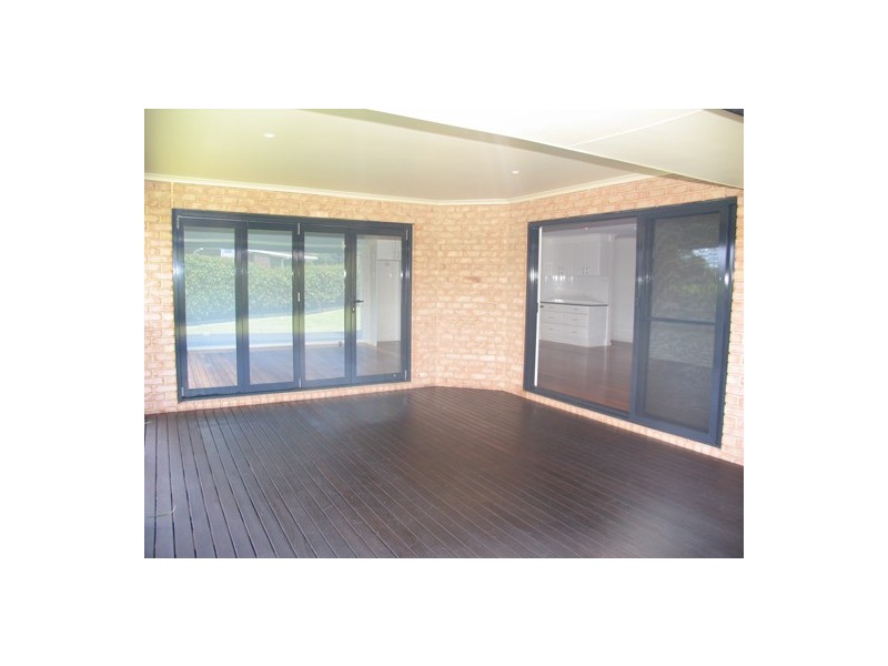 30 Mistrall Place, Old Bar NSW 2430