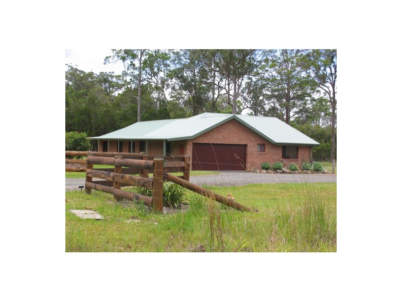 98 South Herron Road, Old Bar NSW 2430