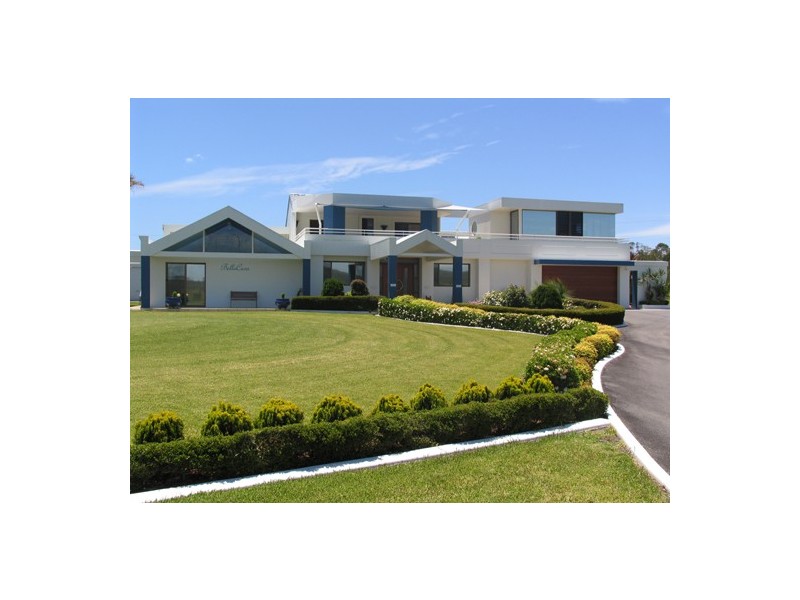 3 Seaspray Circuit, Wallabi Point NSW 2430