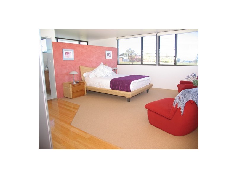 3 Seaspray Circuit, Wallabi Point NSW 2430