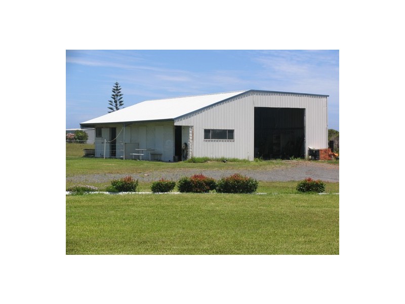3 Seaspray Circuit, Wallabi Point NSW 2430