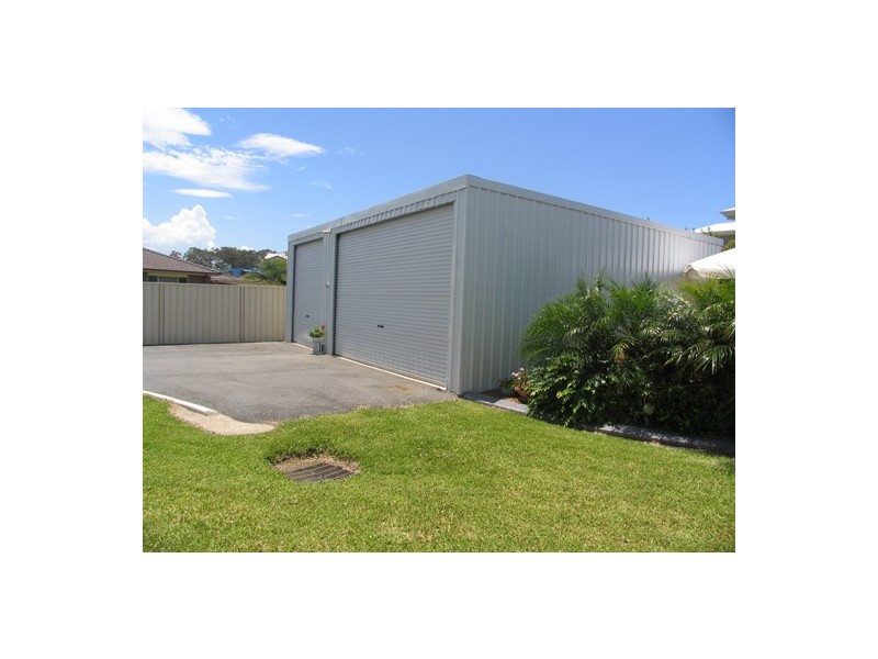 3 Seaspray Circuit, Wallabi Point NSW 2430
