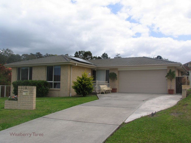 10 Hakea Close, Taree NSW 2430