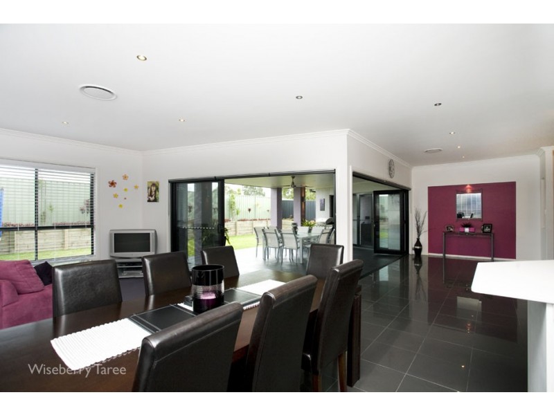 23 Joseph Andrews Crescent, Taree NSW 2430