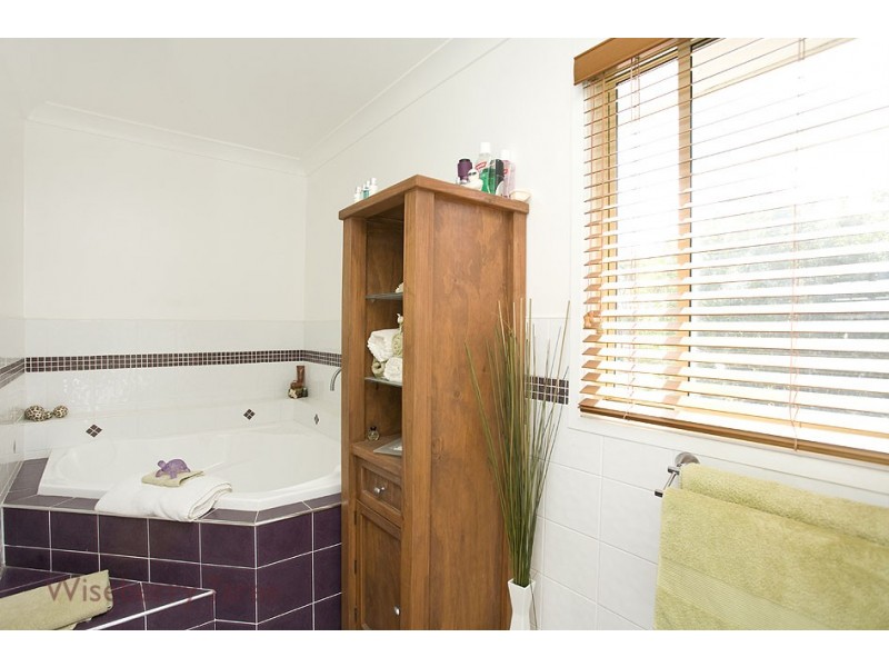 27 Potoroo Drive, Taree NSW 2430