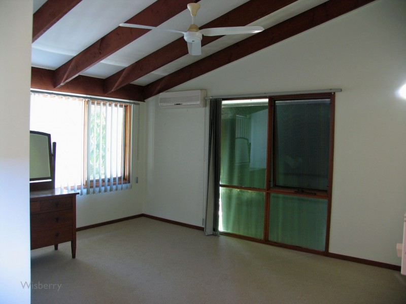 4 Summerland Place, Wingham NSW 2429