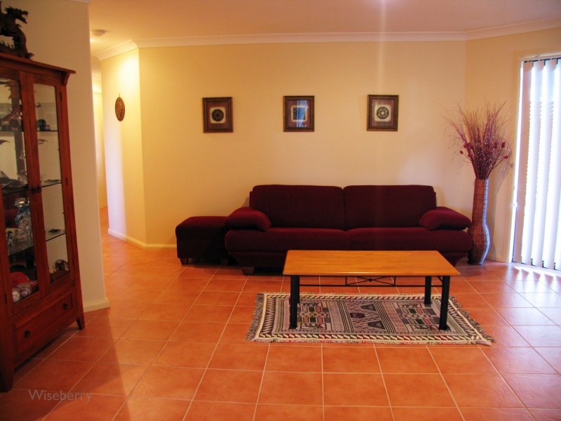 17 Jonell Heights, Pampoolah NSW 2430