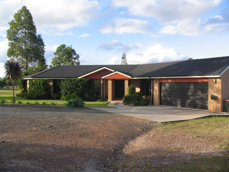 17 Jonell Heights, Pampoolah NSW 2430