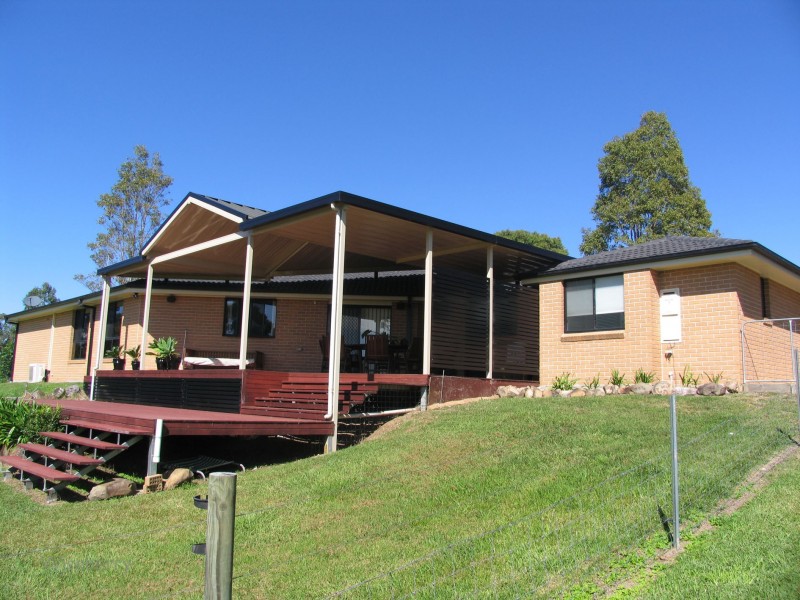17 Jonnell Heights, Pampoolah NSW 2430