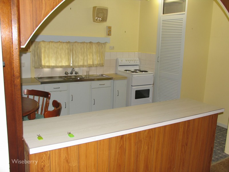 19 Railway Parade, Taree NSW 2430