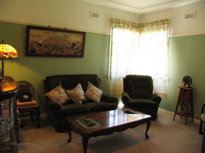 16 Campbell Street, Taree NSW 2430