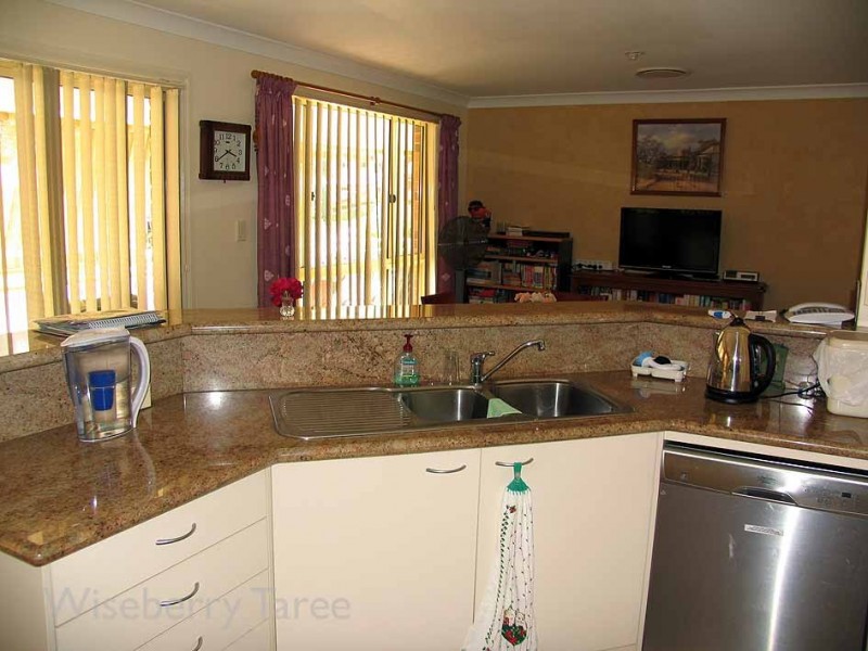 3 Nagle Close, Taree NSW 2430