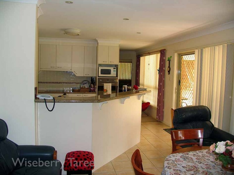 3 Nagle Close, Taree NSW 2430