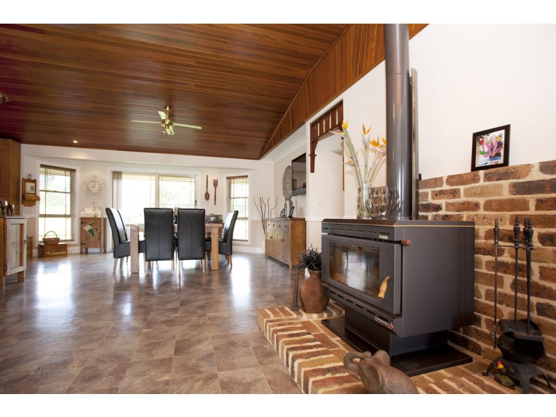 7 Carina Close, Taree NSW 2430