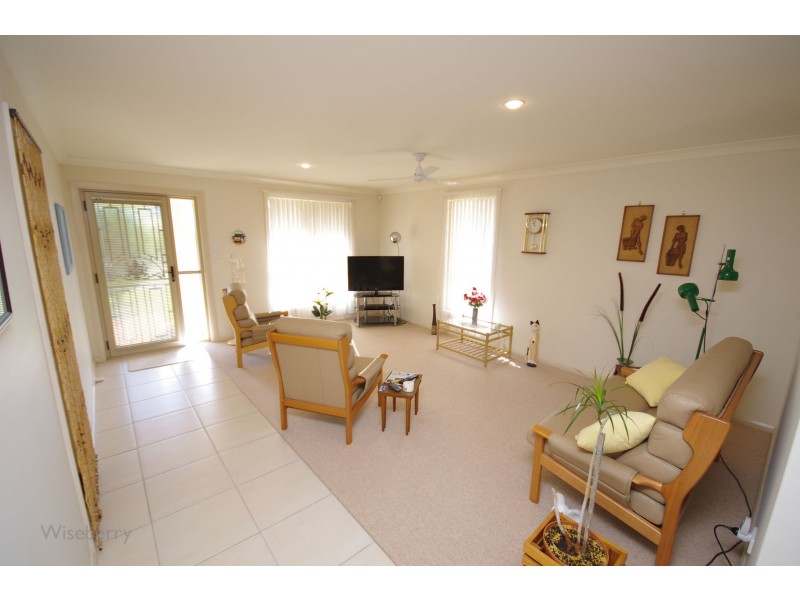 8 Melaleuca Place, Taree NSW 2430