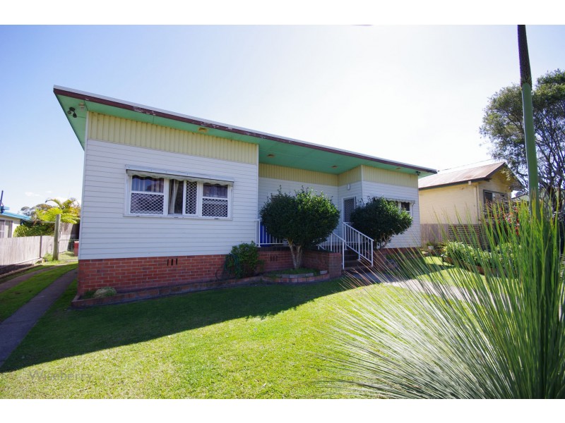 82 Oxley Street, Taree NSW 2430