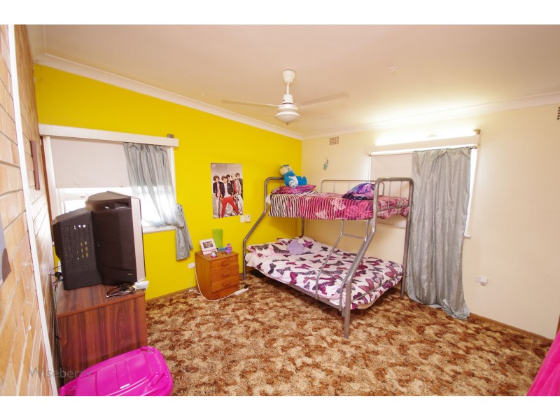 82 Oxley Street, Taree NSW 2430