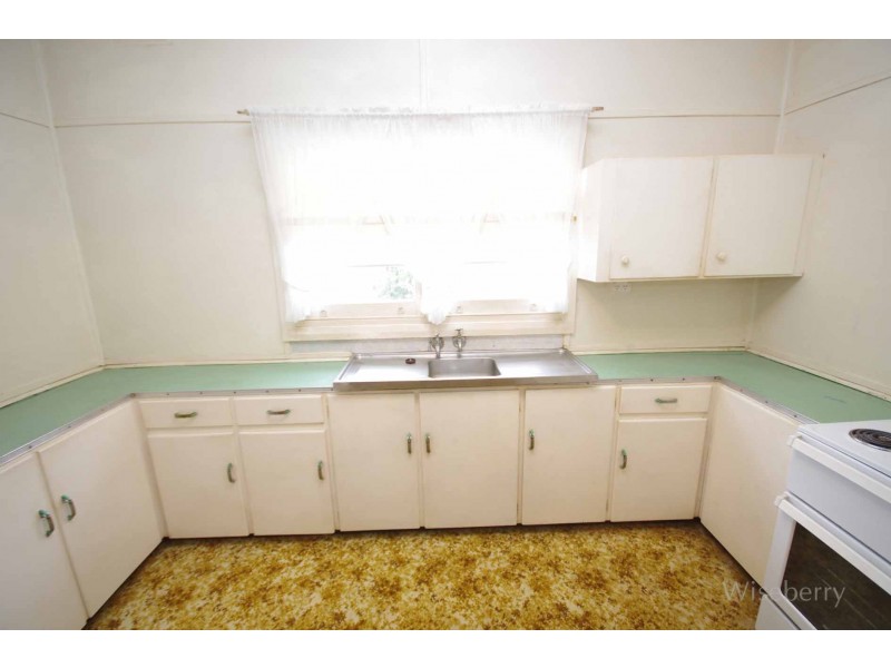 48 Oxley Street, Taree NSW 2430
