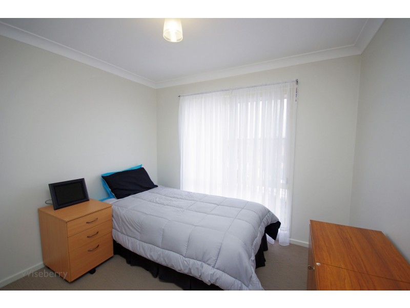2/35 Tristania Crescent, Taree NSW 2430