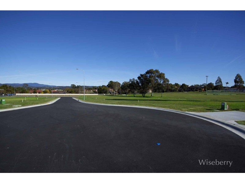 4-21 Edinburgh Court, Taree NSW 2430