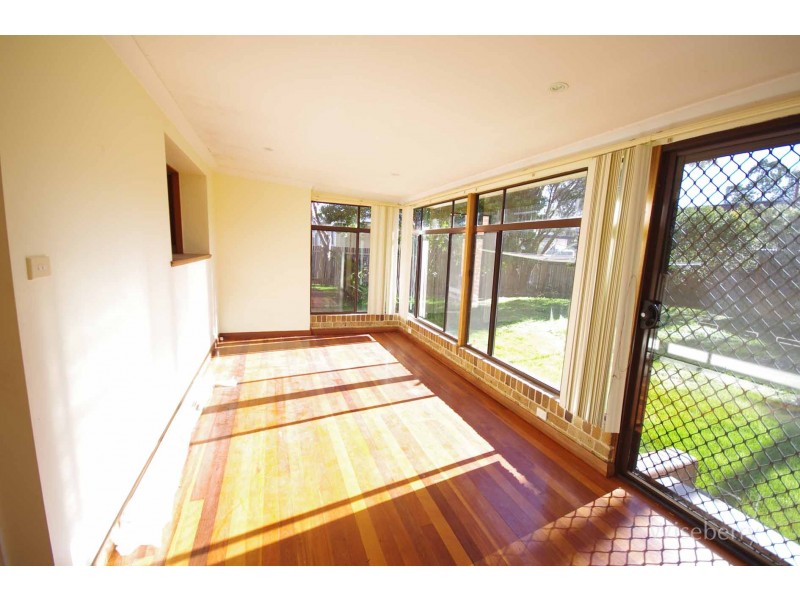 17 Deb Street, Taree NSW 2430